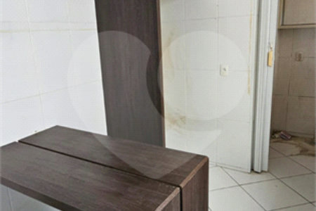 Apartamento à venda com 2 quartos no condomínio Residencial Itaipu, São Carlos - SP