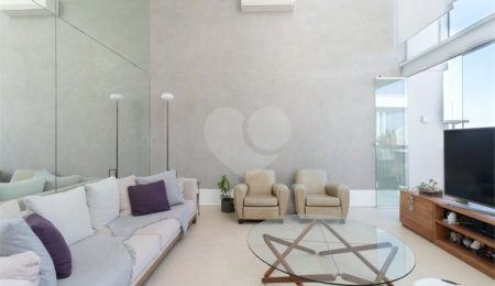 Apartamento à venda com 3 quartos, sendo 1 suíte,  em Chácara Inglesa, São Paulo, SP