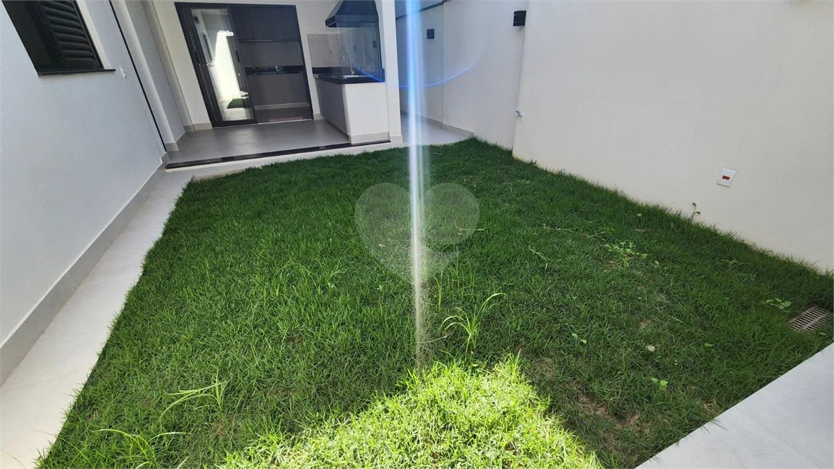 Casa Térrea Recém-Construída à Venda no Condomínio Portal do Bosque – Louveira/SP