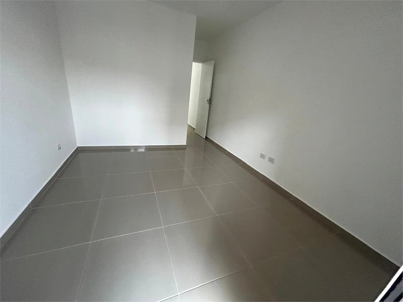 Sobrado à venda com 3 quartos, sendo 1 suíte,  em Butantã, São Paulo, SP