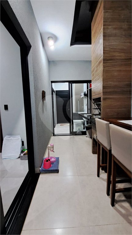 LINDA CASA NO CONDOMÍNIO PARQUE ATLANTA- Araraquara/SP