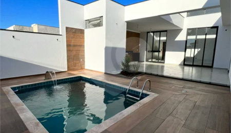 Casa à venda com 3 suítes em Terras de São José, São João da Boa Vista, SP