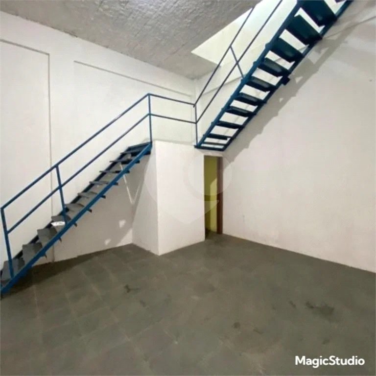Galpão com 530m² , 3 banheiros , `venda em Guarulhos.
