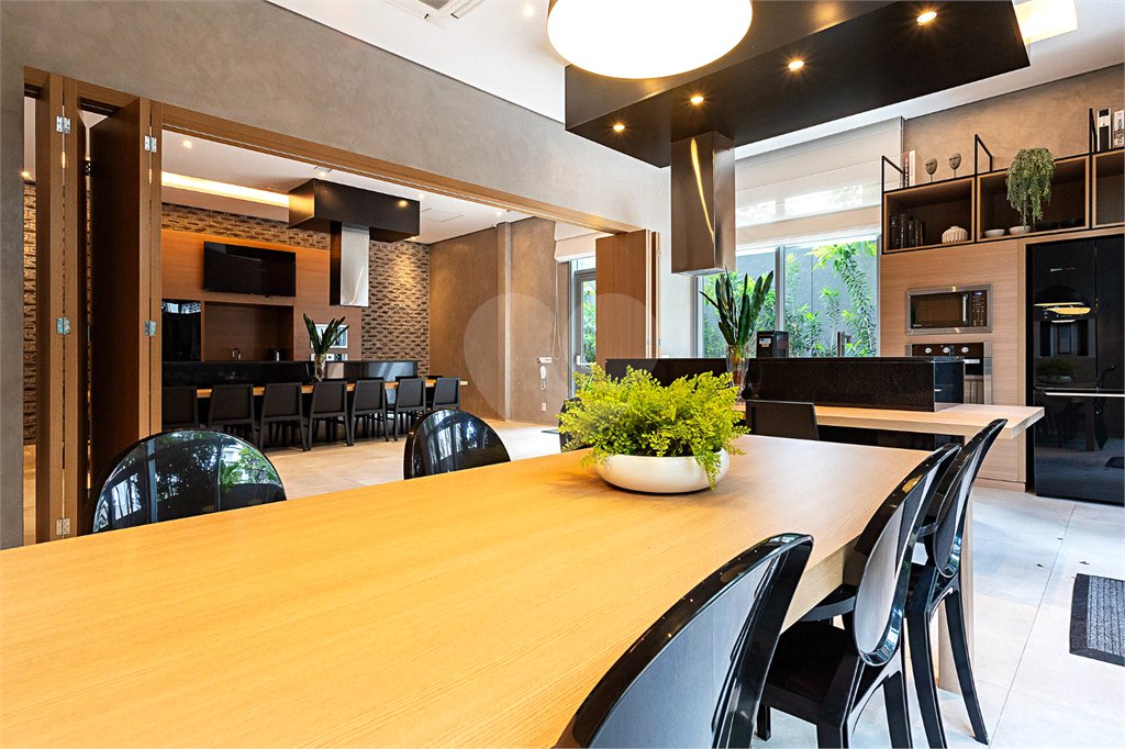 Apartamento à venda com 1 suíte em Moema, São Paulo, SP