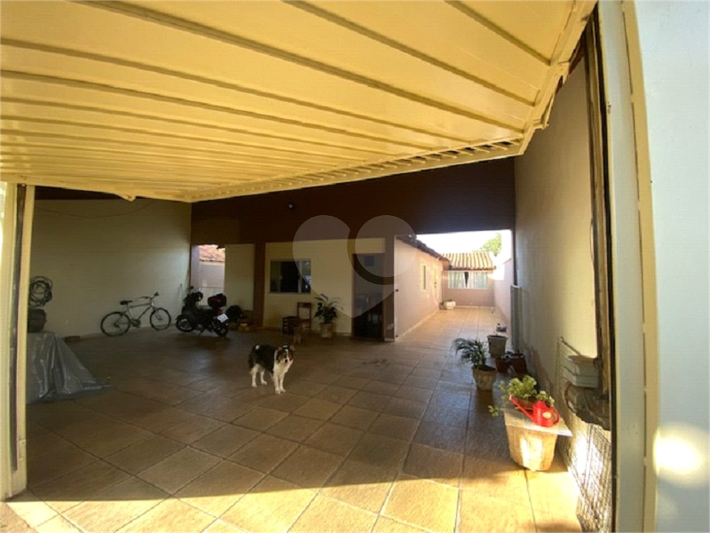 Casa térrea de 3 dormitórios