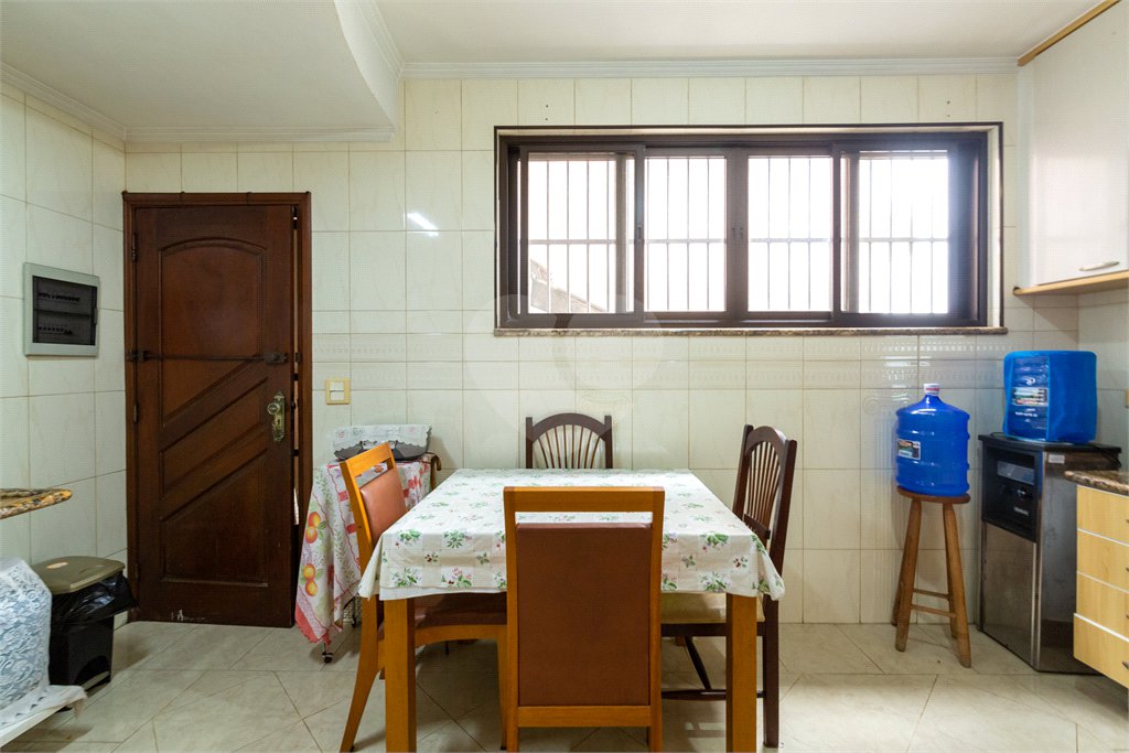 Sobrado à venda com 3 quartos, sendo 1 suíte, em Jardim Prudência, São Paulo, SP