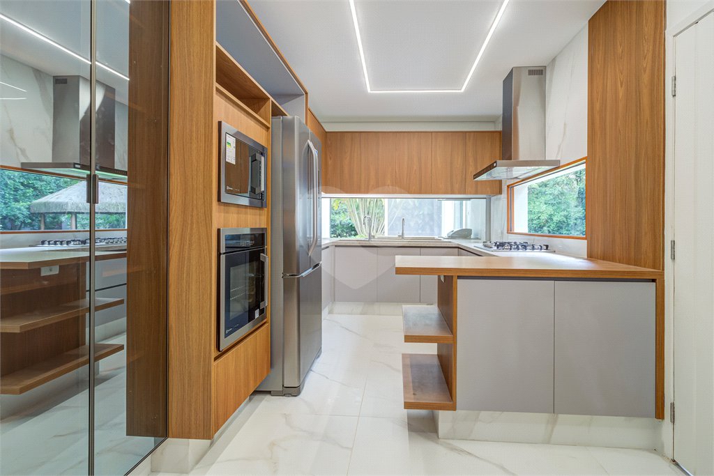 Casa à venda com 4 suítes em Alto da Boa Vista, São Paulo, SP