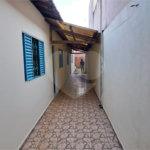 Casa ampla em bairro tranquilo – excelente oportunidade para morar ou investir!