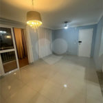 Apartamento 3 dormitórios no Avalon
