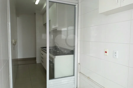 APARTAMENTO PARAÇAÇÃO COM 3 DORMITÓRIOS E 2 VAGAS DE GARGEM NA VILA ANASTÁCIO