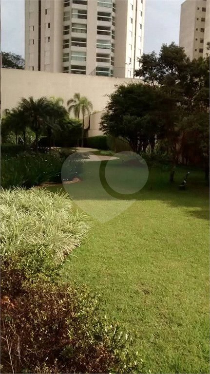 Apartamento á venda - Vila Clementino