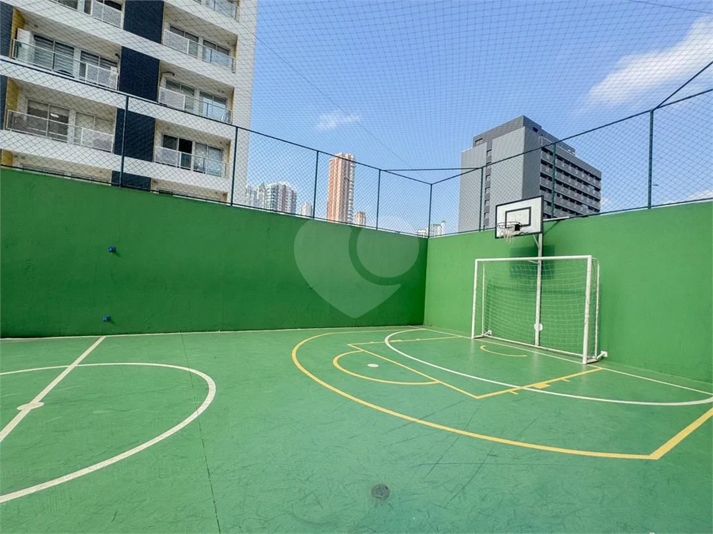 Apartamento à enda no Jd. Anália Franco