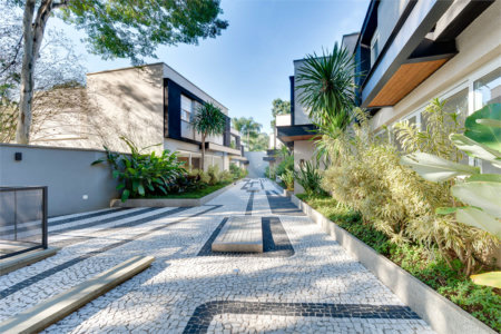 Casa à venda com 4 suítes no condomínio Vila Arese, São Paulo - SP