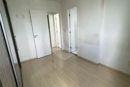 APARTAMENTO de 2 quartos (1 suíte) á venda em Santo André, 75m², 2 garagens fixas e cobertas, é entrar e morar!