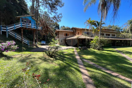 Lindo sítio a venda em Itatiba REF 968157