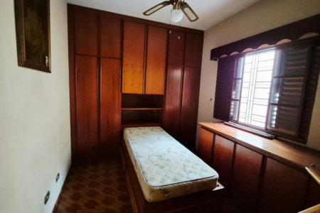 Casa espaçosa com edícula e 218 m² muito bem aproveitados! Conjunto Residencial Butantã, São Paulo - SP