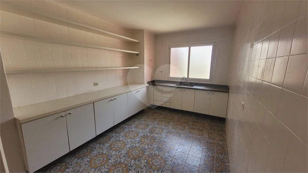 Apartamento sofisticado em localização privilegiada no Itaim Bibi – próximo ao Parque do Povo e Shopping JK Iguiatemi