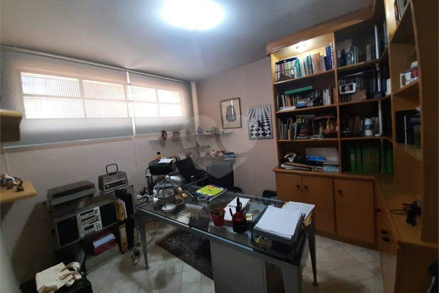 Casa térrea assobradada em rua fechada no Mandaqui - 3 quartos, 1 suite, 3 vagas