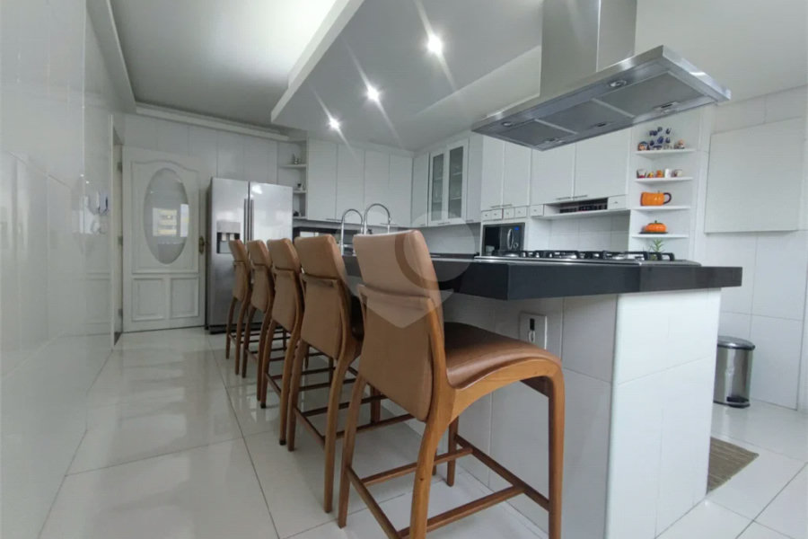 Apto 198m² Totalmente reformado - Vila Mascote