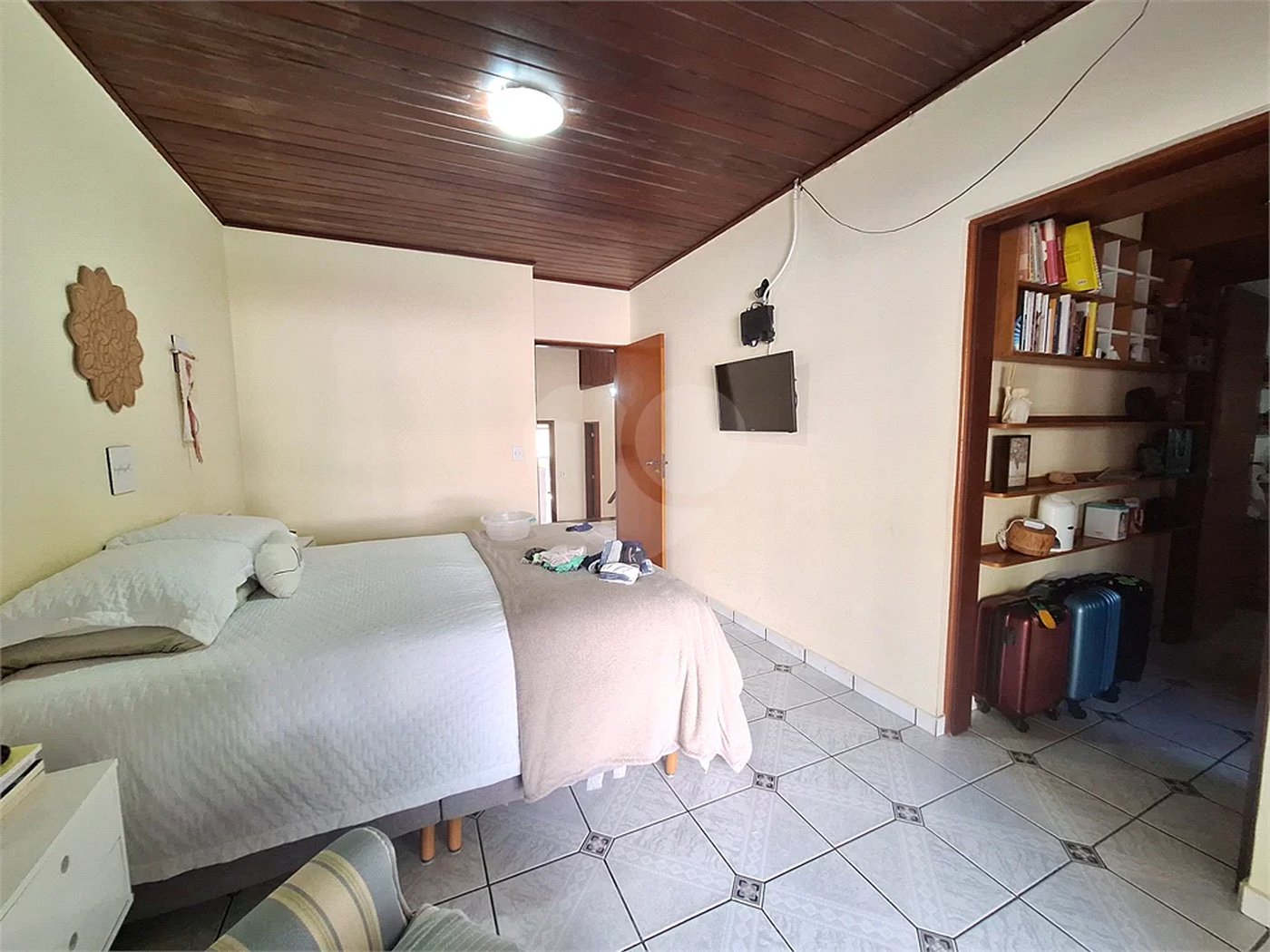 Casa para alugar com 3 quartos, sendo 1 suíte,  no condomínio Estância Marambaia, Vinhedo - SP