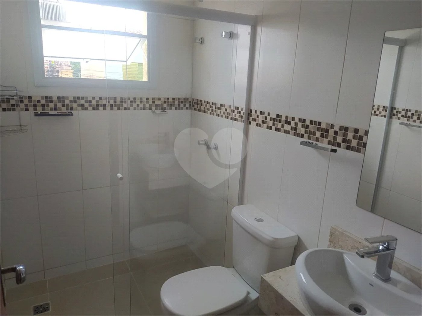 Apartamento com 3 dormitórios para alugar