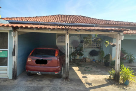 Casa a venda em Louveira