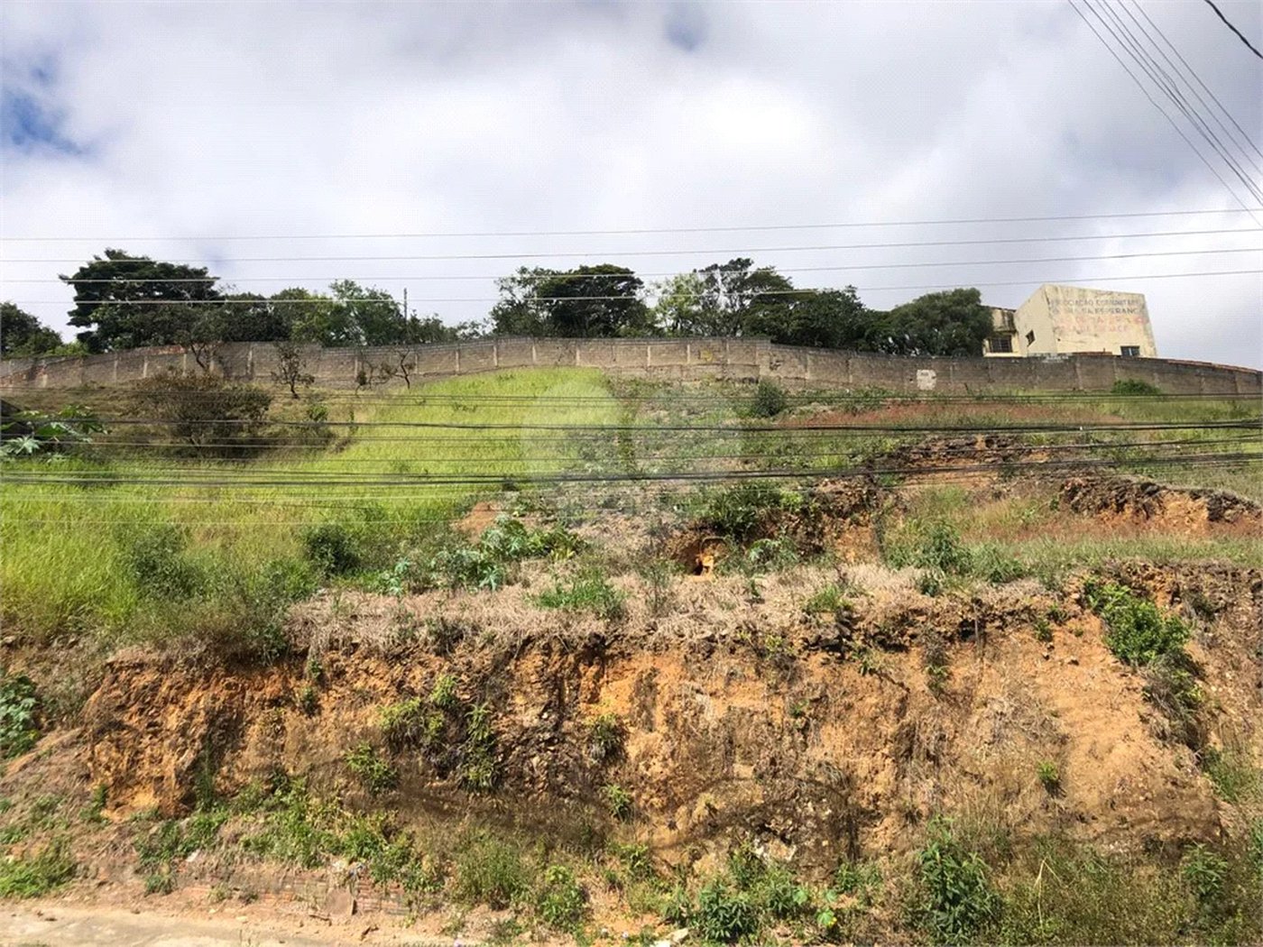 Terreno Amplo à Venda – 528 m² no Jardim Quisisana/MG