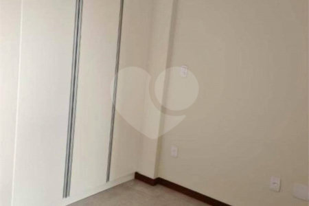 Apartamento no Condomínio Via Campus.