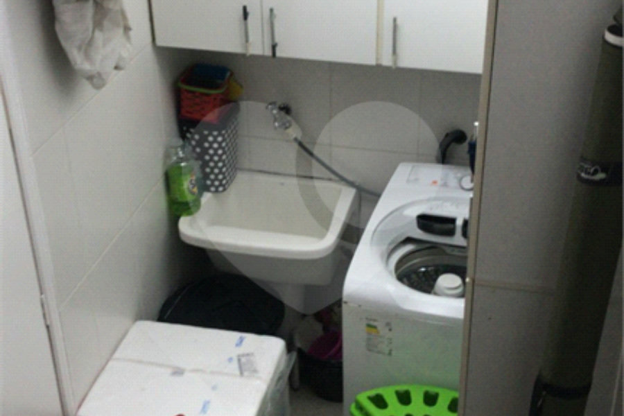 Casa à venda com 3 quartos, sendo 1 suíte,  no condomínio Felipe, São Paulo - SP