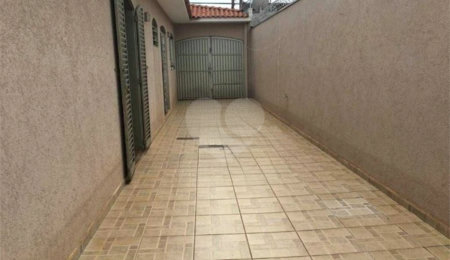 Casa Térrea à venda com 3 quartos, sendo 2 suítes,  em Jardim Cruzeiro do Sul, São Carlos, SP