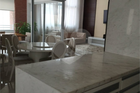 Duplex à venda com 3 suítes em Cerqueira Cesar, São Paulo, SP