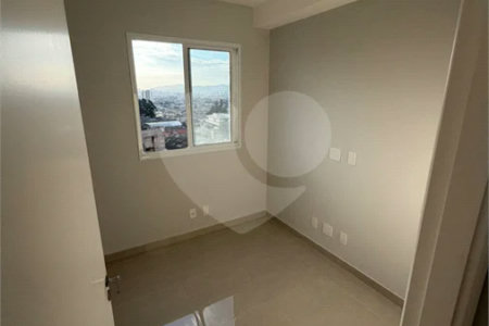 Apartamento à venda na Vila São João, próximo as Shopping Internacional de Guarulhos, com 43 m² com 2 dormitórios e 1 vaga de garagem