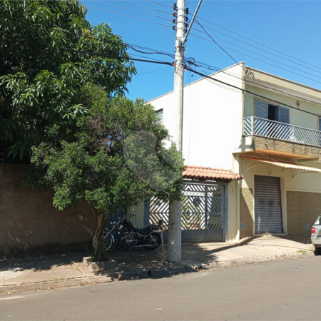 Casa Sobrado Residencial e Comercial no Maria Stella Fagá