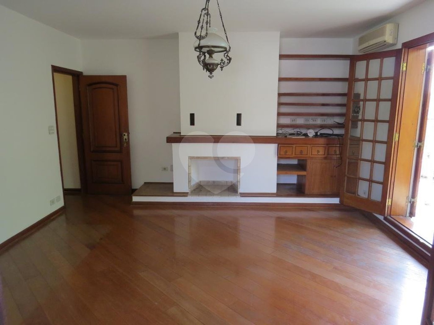Casa de Vila à venda com 4 suítes em Morumbi, São Paulo, SP