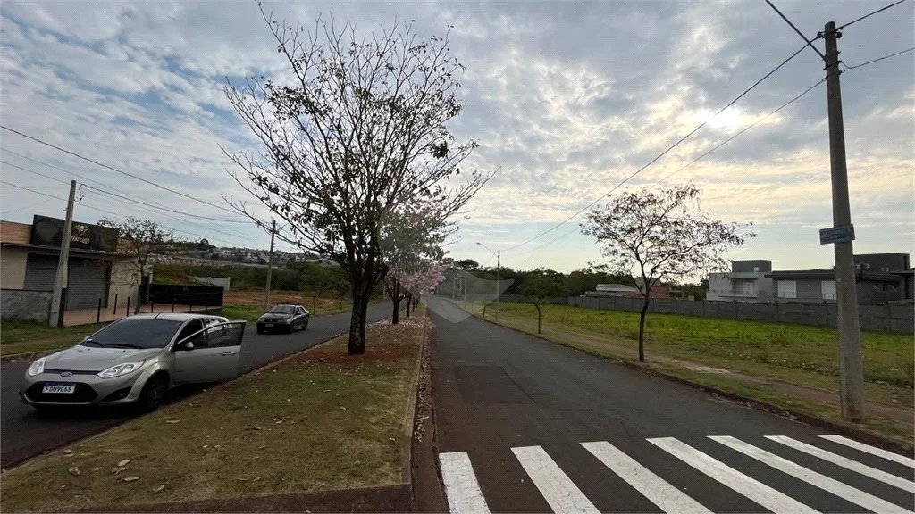 Terreno comercial disponível para venda Bairro Santa Rosa