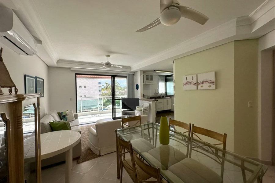 Apartamento à venda com 3 quartos, sendo 1 suíte, em Riviera de São Lourenço, Bertioga, SP