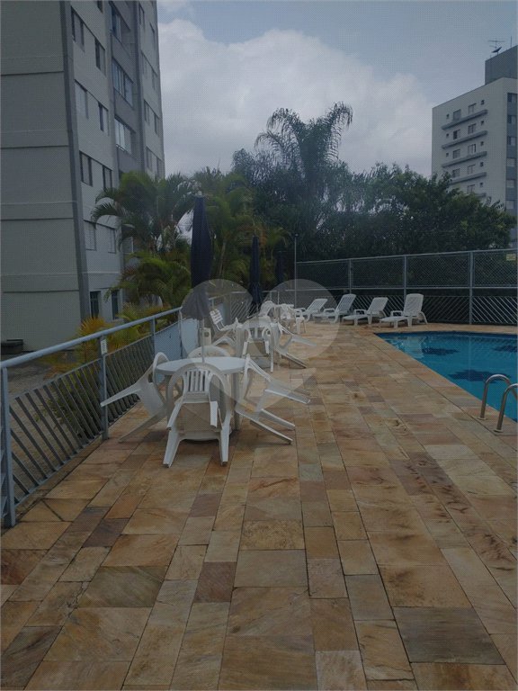 Vende-se lindíssimo Apartamento com 73 m² com ótima localização e oportunidade para investir !