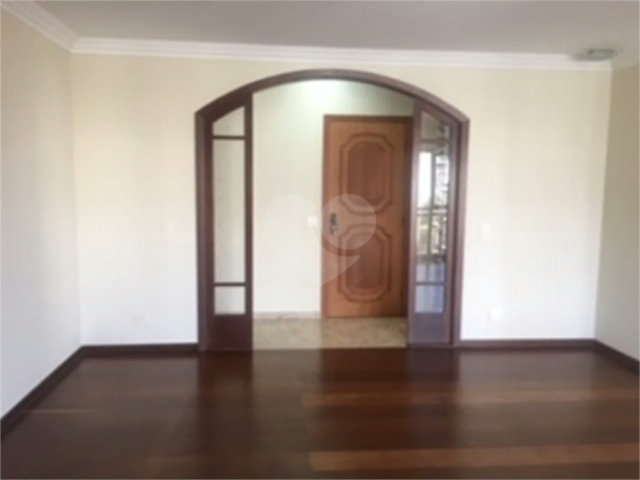 Apartamento para alugar com 4 quartos, sendo 3 suítes,  em Brooklin, São Paulo, SP