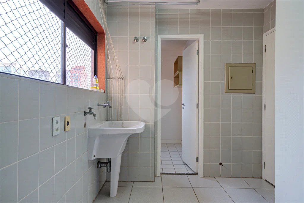 Apartamento para alugar com 3 quartos, sendo 1 suíte, em Chácara Santo Antônio, São Paulo, SP