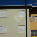 Apartamento no Condomínio Residencial Ipê I .