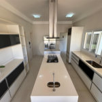 Casa á venda condomínio Damha I