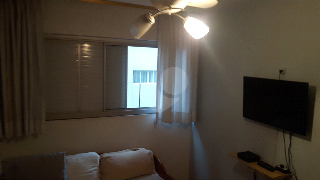 Apartamento de 2 quartos à venda perto do Metrô Paraíso! Excelente localização!