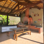 CASA EM CONDOMÍNIO FECHADO COM 220M² Área Construída e 1500m² de Area Total com 4 Suítes. Cond Village de Atibaia - Atibaia -Sp