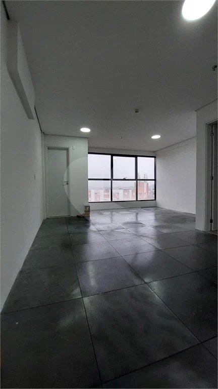 Sala Comercial com Vista para Pedra Grande - Ed. Carraro Tower