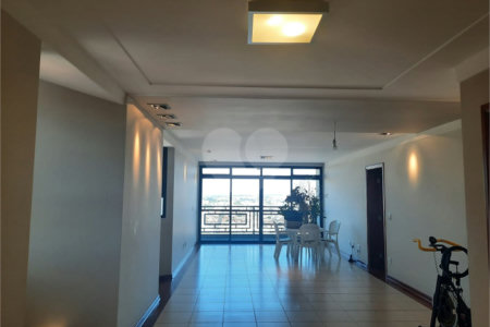 Apartamento para venda em área central