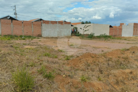 Terreno para venda em Ibaté/SP.