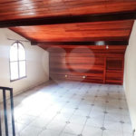 Casa com 180m², 3 dormitórios, 1 vaga, à venda na Vila Scarpelli em Santo André.