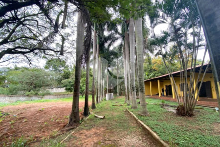 Chácara a Venda no Bairro Santa Claudina em Vinhedo/SP