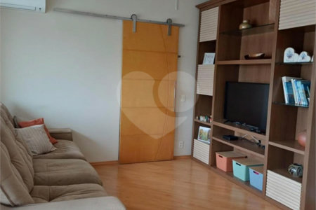 Apartamento Á VENDA na Vila Clementino - Estuda permuta.