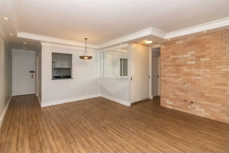 Apartamento para venda em Vila Uberabinha com 2 quartos, sendo 1 suíte, 79m²